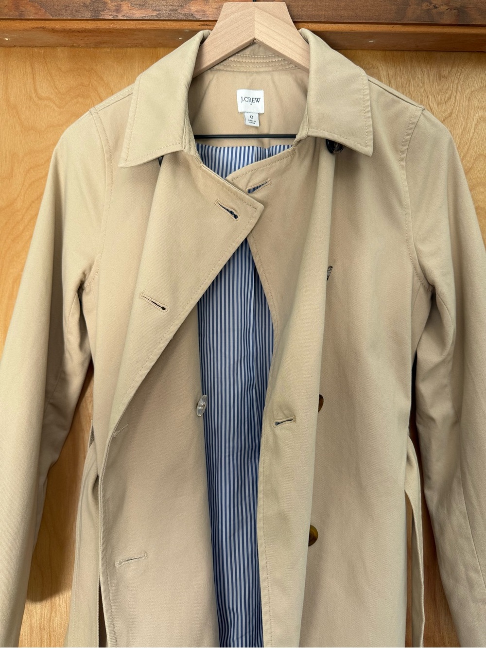 XS J. Crew Double-Breasted Trench Coat in Beige - Picture 4 of 16